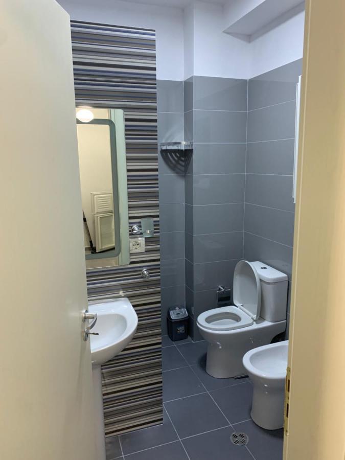 Apartament Kris In Durres Plazh Bagian luar foto
