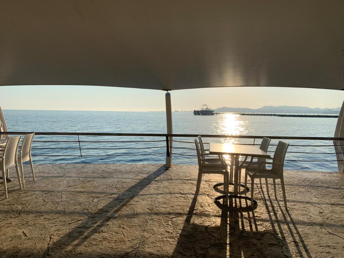 Apartament Kris In Durres Plazh Bagian luar foto